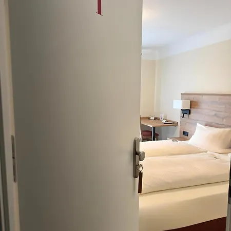 Hotel Landgasthof Jaegerstuebchen 3*