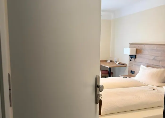 Hotel Landgasthof Jaegerstuebchen 3*